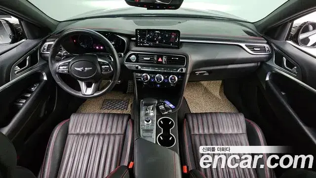 Genesis G70 2021 — Photo 8/36