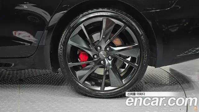 Genesis G70 2021 — Photo 32/36