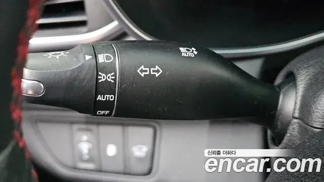 Genesis G70 2021 — Photo 26/36
