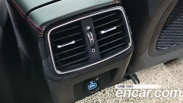 Genesis G70 2021 — Photo 2/36