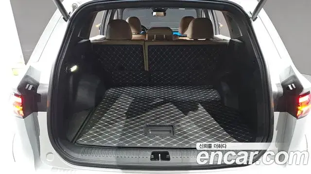 Renault Samsung Grand Koleos 2025 — Photo 26/35