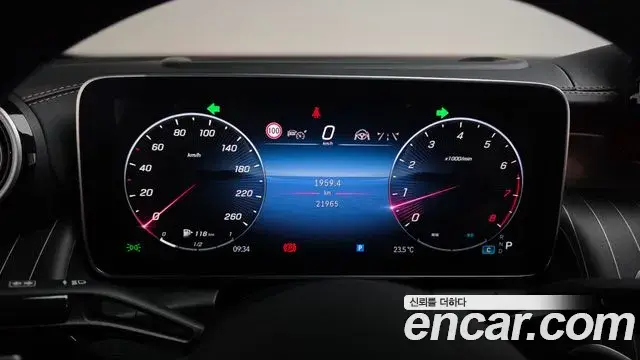 Mercedes-Benz GLC-Class 2024 — Фото 8/20