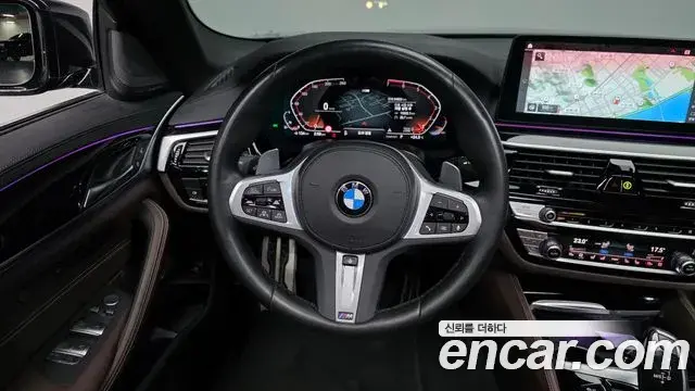 BMW 5 Series 2023 — Фото 13/20