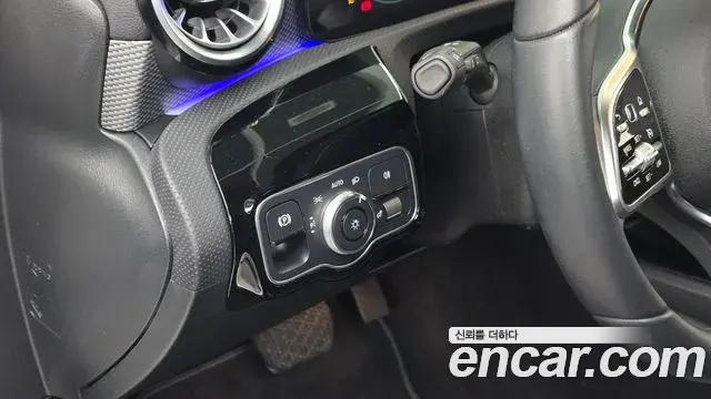 Mercedes-Benz A-Class 2022 — Фото 19/20