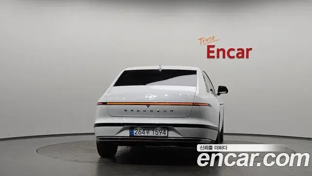 Hyundai Grandeur 2023 — Фото 4/20