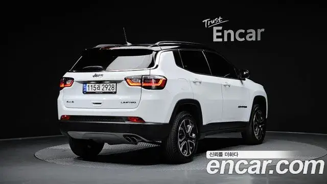 Jeep Compass 2022 — Фото 2/20