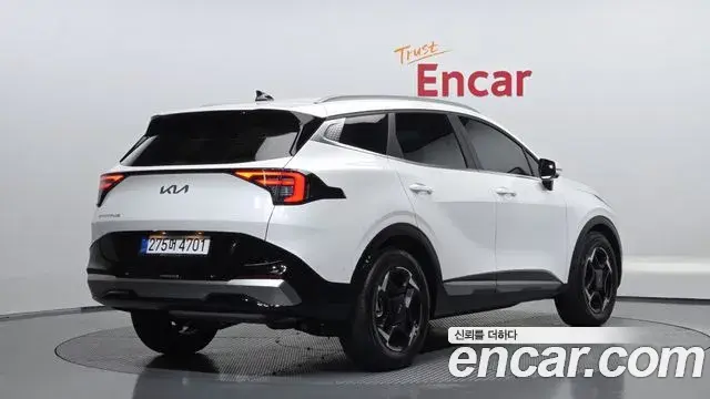 Kia Sportage 2026 — Фото 1/20