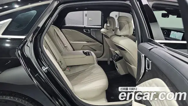 Kia K8 2021 — ფოტო 23/38