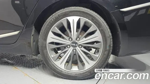 Kia K8 2021 — ფოტო 19/38