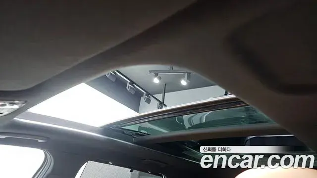 Kia Sorento 2021 — Şəkil 18/20