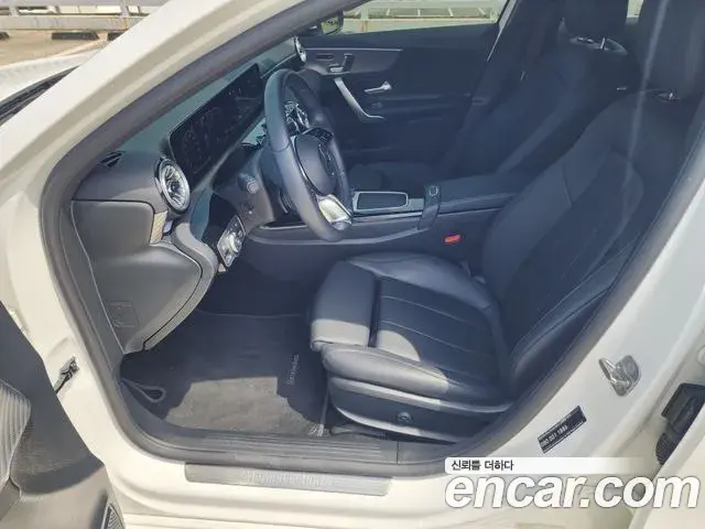 Mercedes-Benz A-Class 2023 — Фото 7/20