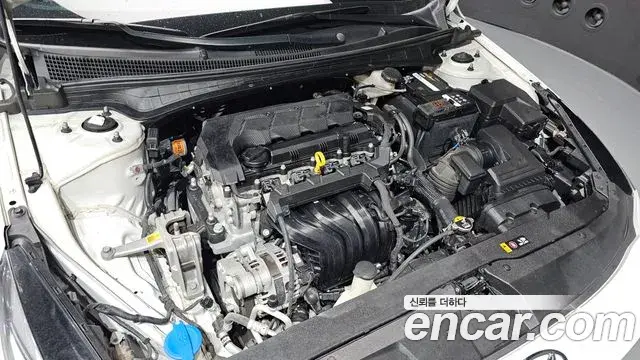 Hyundai Avante 2020 — Фото 6/20