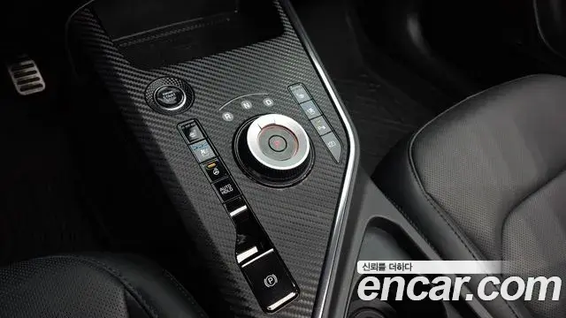 Kia Niro 2022 — ფოტო 2/31