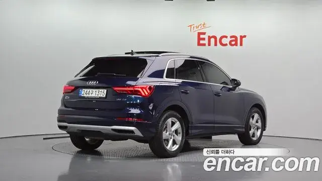 Audi Q3 2020 — Фото 2/20