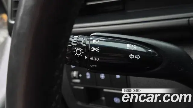 Hyundai Staria 2023 — Фото 15/20