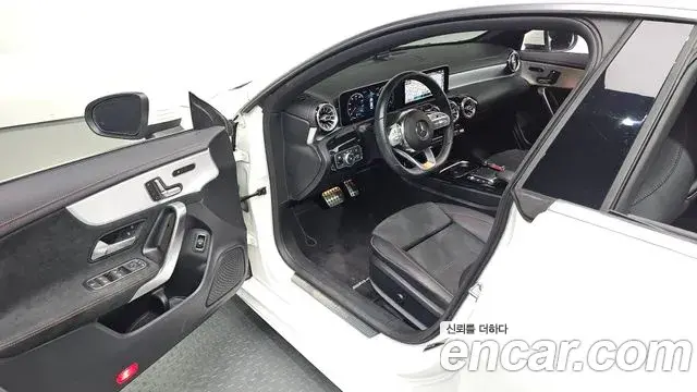 Mercedes-Benz CLA-Class 2020 — Фото 12/20