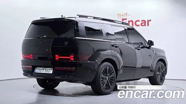 Hyundai Santa Fe 2024 — Фото 2/20