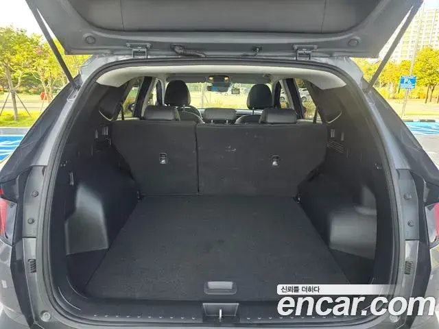 Hyundai The New Tucson 2021 — Фото 6/20