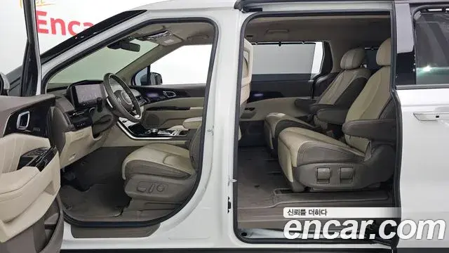 Kia Carnival 2022 — Фото 13/20