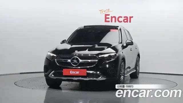Mercedes-Benz GLC-Class 2023 — Фото 3/20