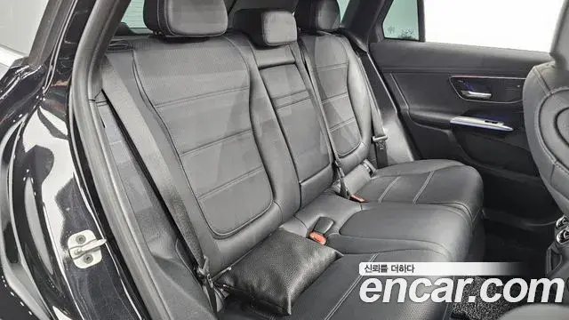 Mercedes-Benz GLC-Class 2023 — Фото 11/20