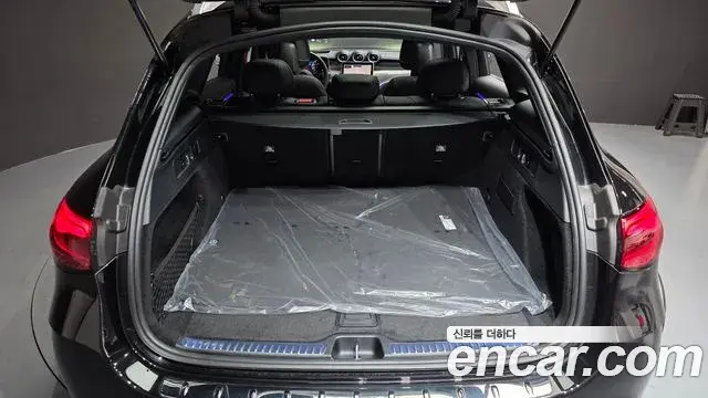 Mercedes-Benz GLC-Class 2025 — Фото 18/20