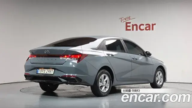 Hyundai Avante 2022 — Фото 2/20