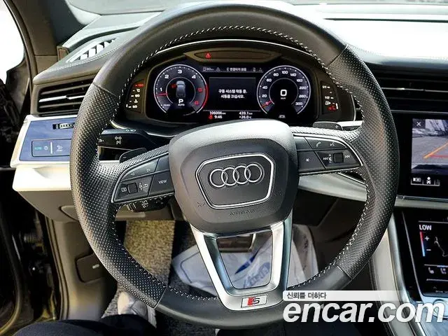 Audi Q7 2020 — Фото 7/20