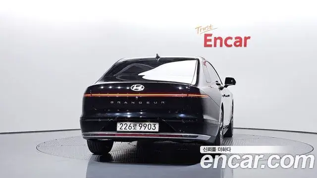 Hyundai Grandeur 2023 — Фото 4/20