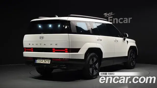 Hyundai Santa Fe 2024 — Фото 1/20