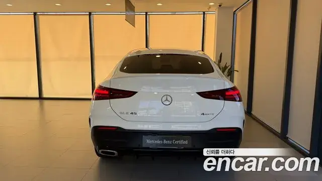 Mercedes-Benz GLE-Class 2026 — Фото 3/17