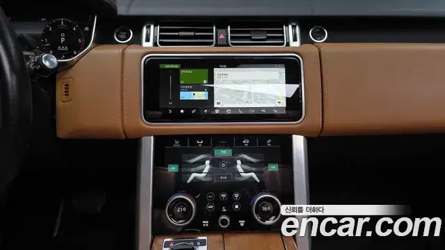Land Rover Range Rover 2019 — Photo 11/46