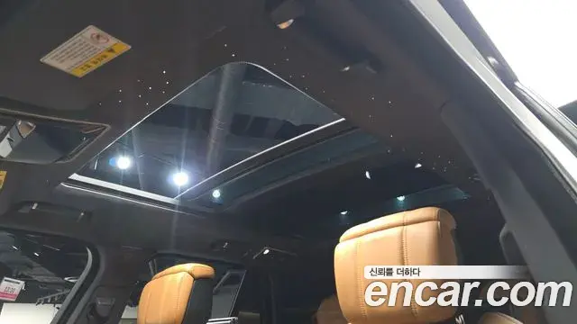 Land Rover Range Rover 2019 — Photo 15/46