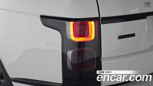 Land Rover Range Rover 2019 — Photo 46/46