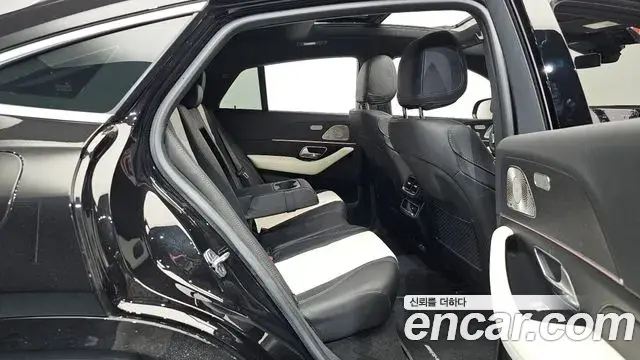 Mercedes-Benz GLE-Class 2025 — Şəkil 20/39