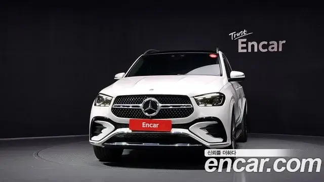 Mercedes-Benz GLE-Class 2023 — Фото 3/20