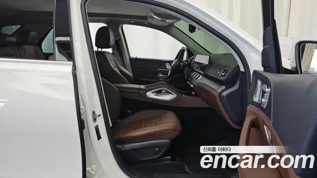 Mercedes-Benz GLE-Class 2023 — Фото 11/20