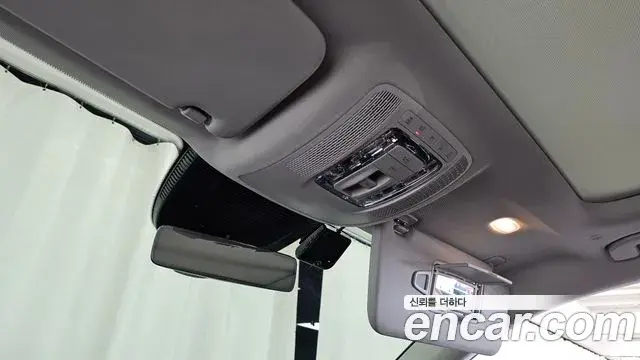 Mercedes-Benz GLE-Class 2023 — Фото 17/20