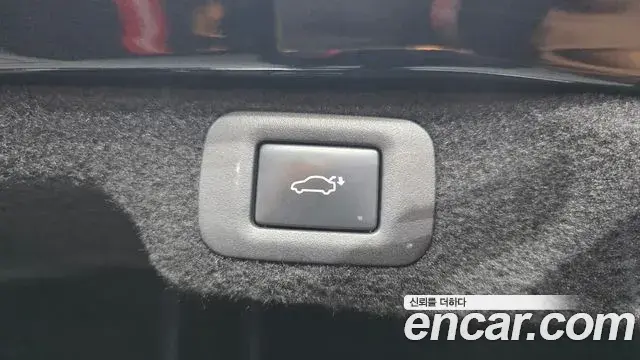 Lexus LS500 2022 — Photo 31/40