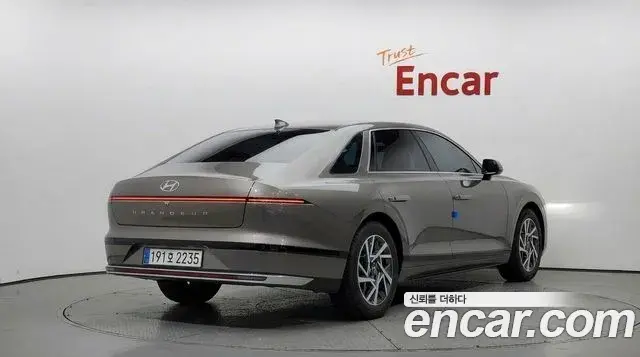 Hyundai Grandeur 2023 — Şəkil 2/20