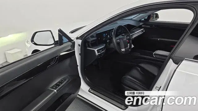 Hyundai Grandeur 2023 — Фото 10/20