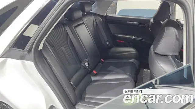 Hyundai Grandeur 2023 — Фото 12/20