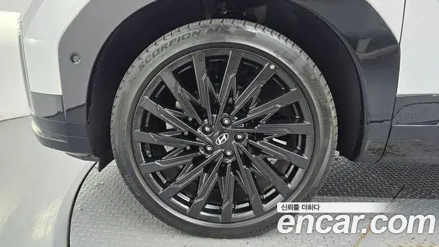 Hyundai Santa Fe 2024 — ფოტო 5/20