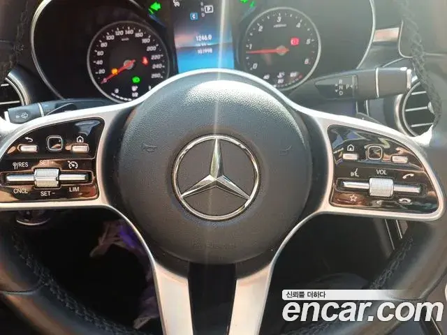Mercedes-Benz C-Class 2019 — Фото 14/19