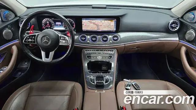Mercedes-Benz E-Class 2019 — Фото 10/20