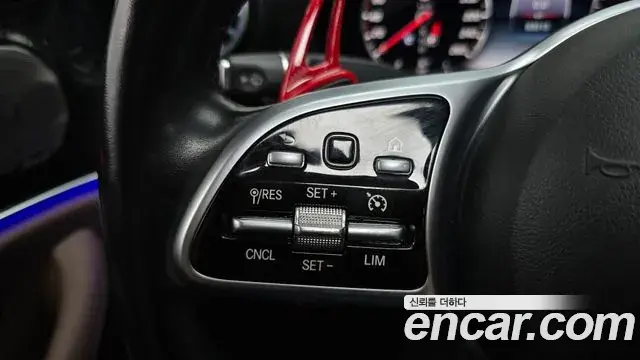 Mercedes-Benz E-Class 2019 — Фото 20/20