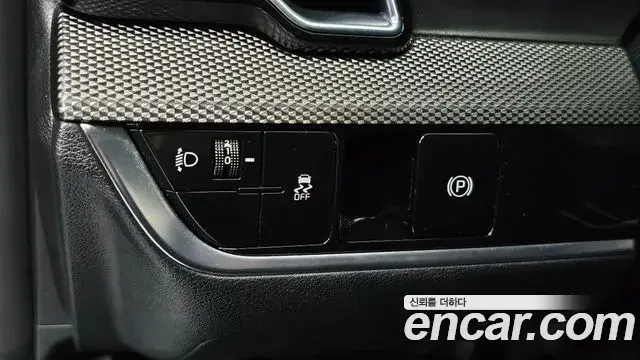 Kia Sportage 2024 — Фото 13/20