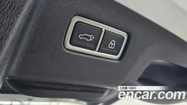 Kia Sorento 2021 — Photo 19/20