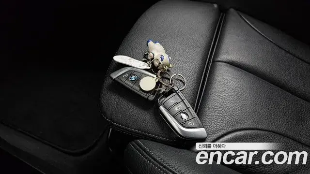 BMW 1 Series 2022 — Фото 15/20