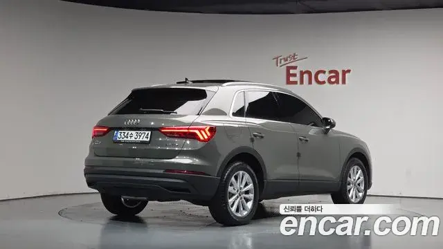 Audi Q3 2023 — Фото 2/20